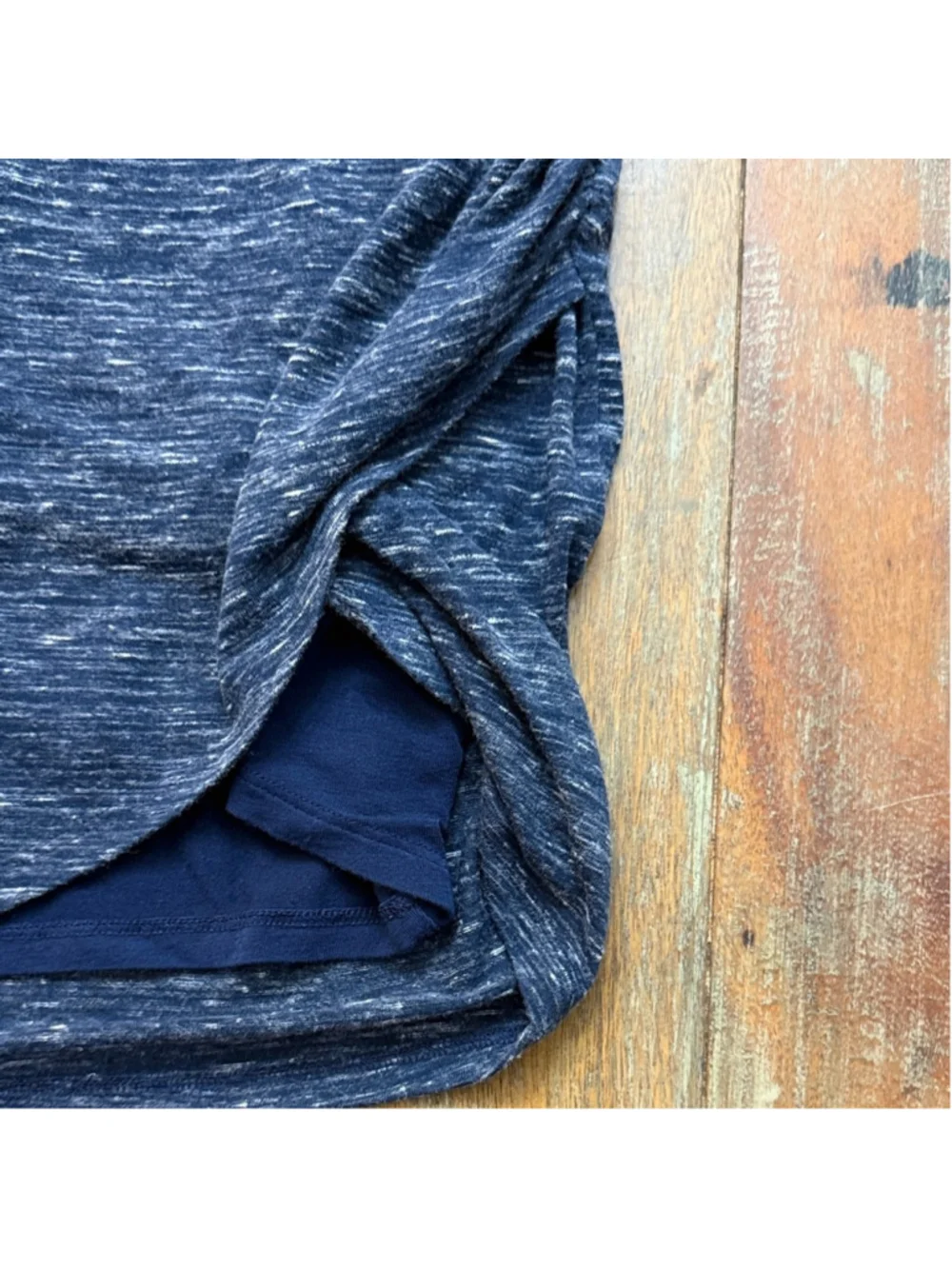 Bella Luxx Navy Blue Heathered Ruched Skirt Small - Picture 2 of 7